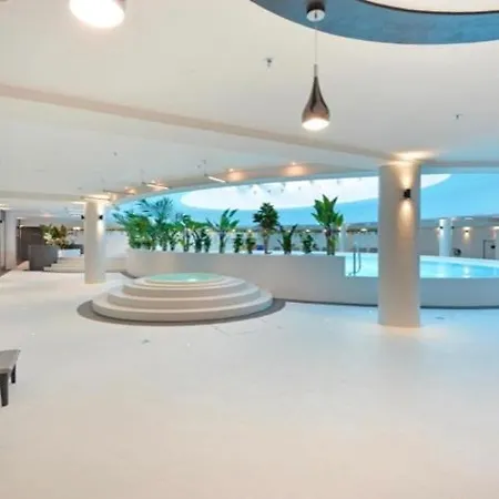 Hanza Tower Silver - 20 Pool & Jacussi & Sauna * Stettino
